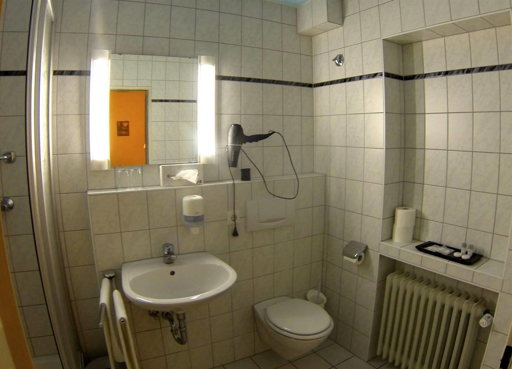 Landgasthof Ochsen Sinzheim Εξωτερικό φωτογραφία